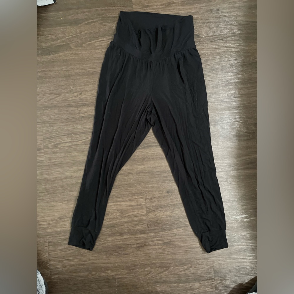 Maternity joggers
